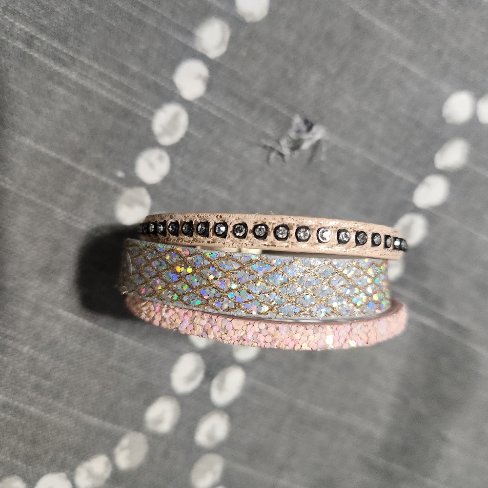 Sparkling Pink & Iridescent Women’s Wrap Bracelet